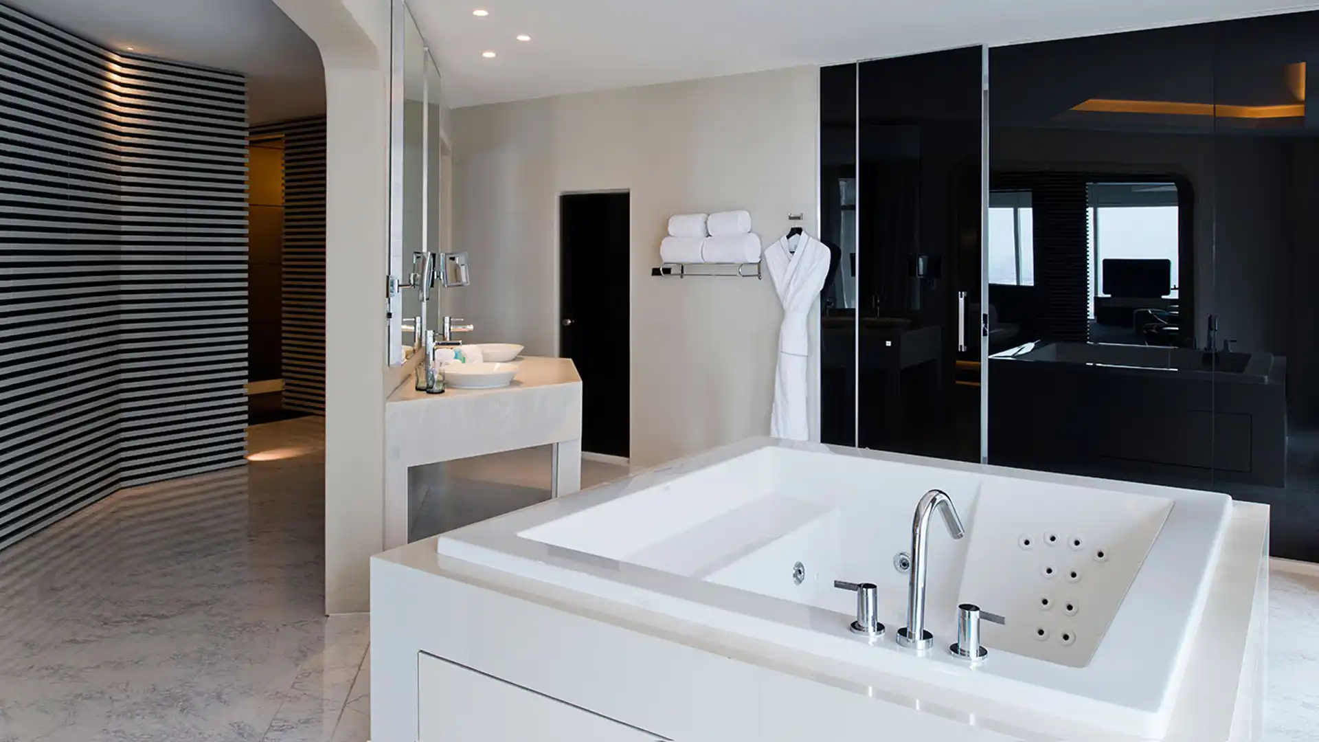 Al Mass برج penthouse by Emaar